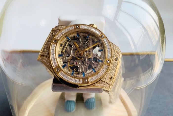 Watches Hublot  315708 size:45*15 mm