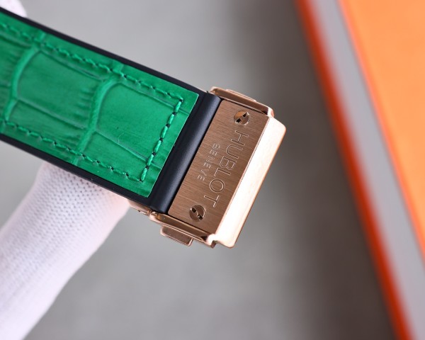 Watches  Hublot 315886 size:43*13 mm