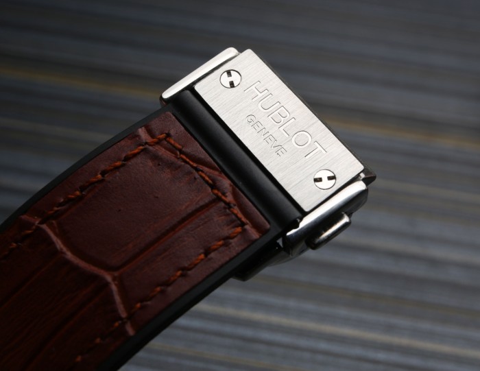 Watches  Hublot BIG BANG 315775 size:42*12 mm