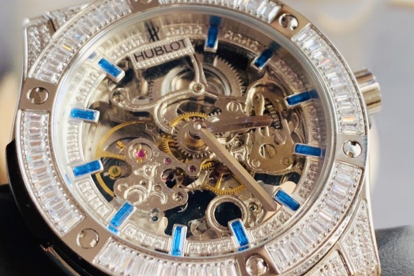 Watches Hublot  315706 size:45*15 mm