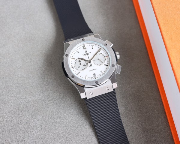 Watches  Hublot 315888 size:43*13 mm