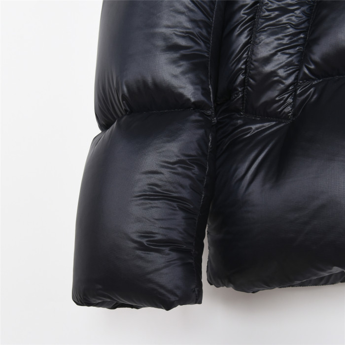 Canada Goose Logo Patch Hooded Down Coat