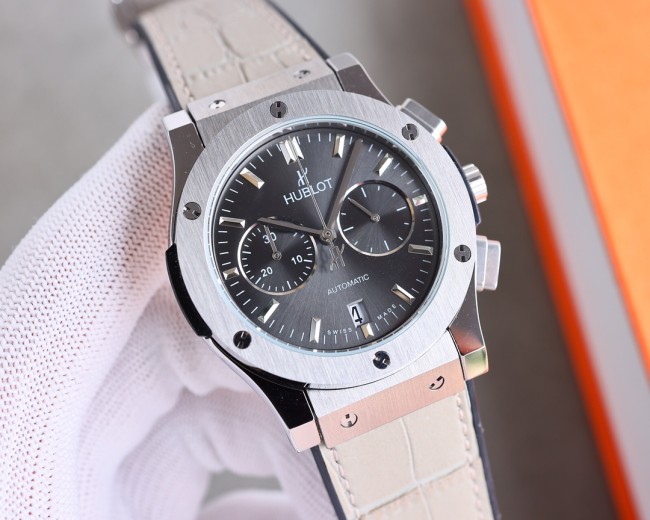 Watches  Hublot 315888 size:43*13 mm