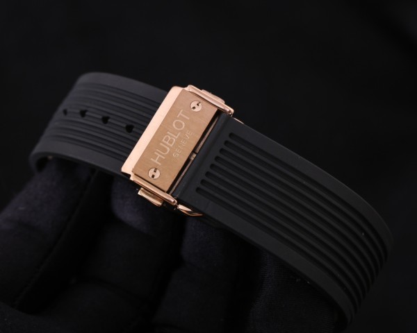 Watches Hublot  315695 size:43*12 mm