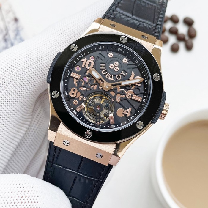 Watches  Hublot 315792 size:45*13 mm