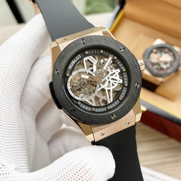 Watches  Hublot 315742 size:43*13 mm