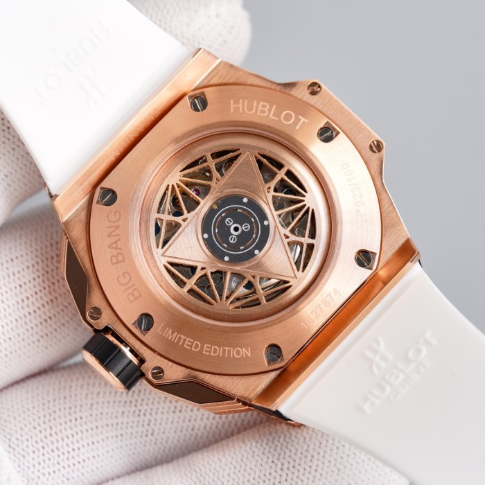 Watches  Hublot  315752 size:45 mm