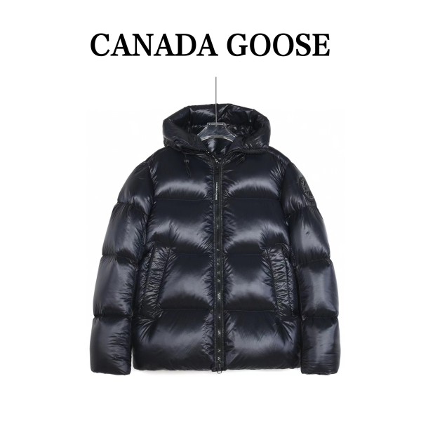 Canada Goose Logo Patch Hooded Down Coat