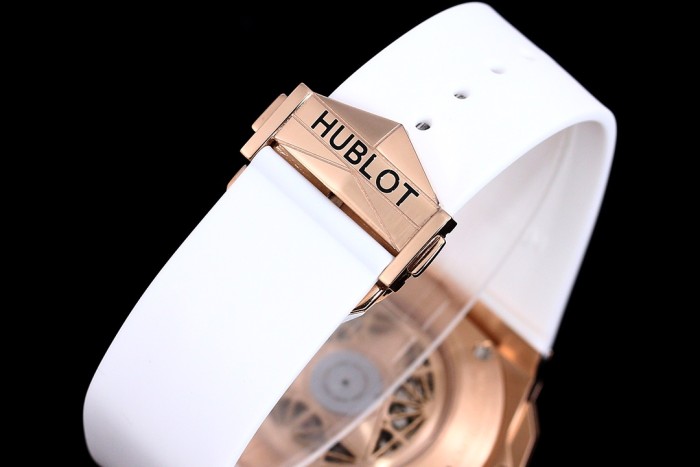 Watches  Hublot Big Bang Sang Bleu II 315747 size:45 mm