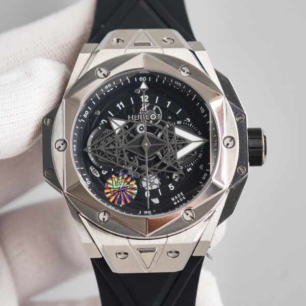 Watches  Hublot  315751 size:45 mm