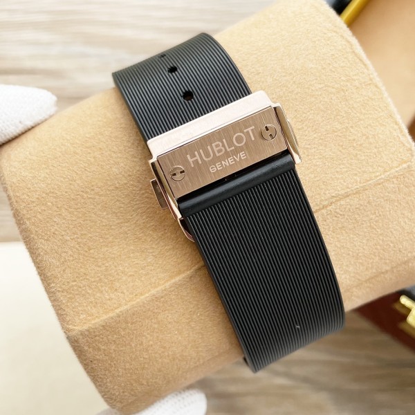 Watches  Hublot 315742 size:43*13 mm