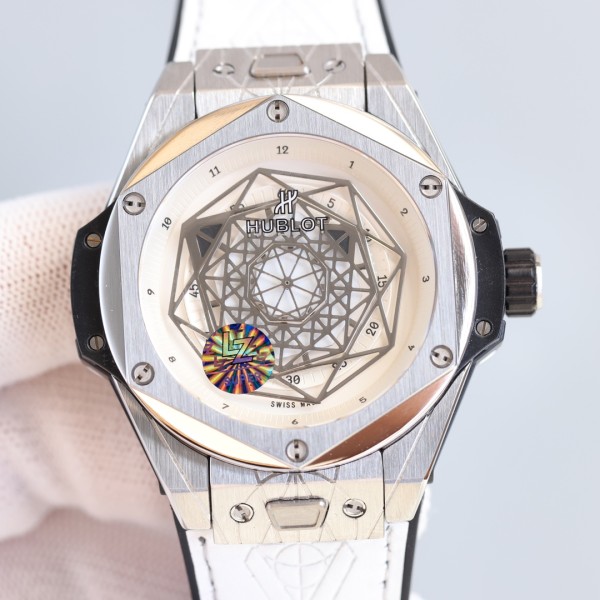 Watches  Hublot 315786 size:42*12 mm