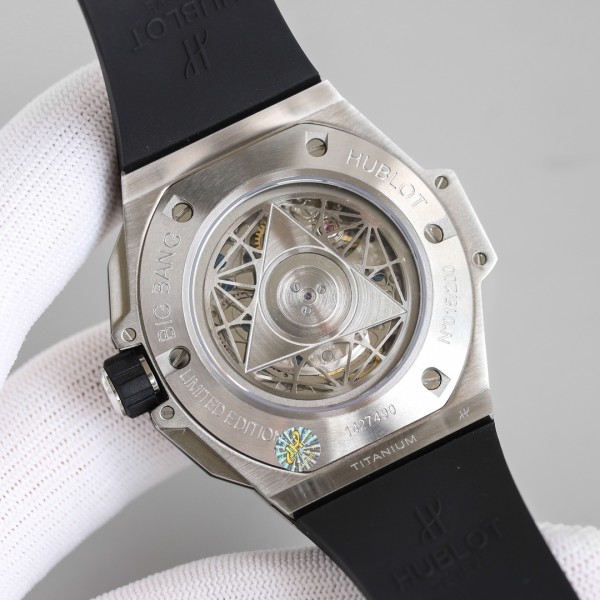 Watches Hublot 315735 size:42*13 mm