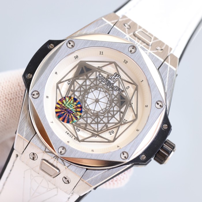 Watches  Hublot 315786 size:42*12 mm