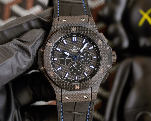 Watches  Hublot BIG BANG 315777 size:42*12 mm