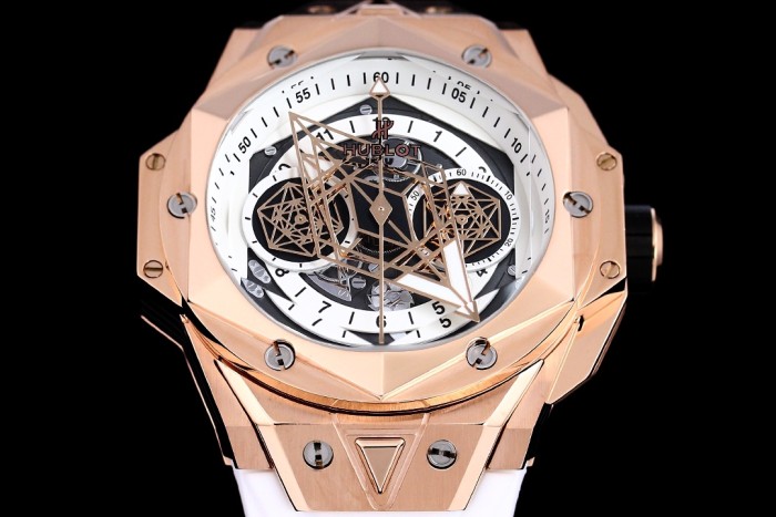 Watches  Hublot Big Bang Sang Bleu II 315747 size:45 mm