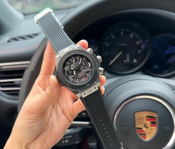 Watches  Hublot 315890 size:46*13 mm