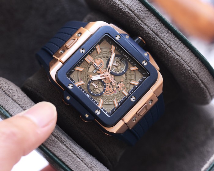 Watches  Hublot 315885 size:43*13 mm