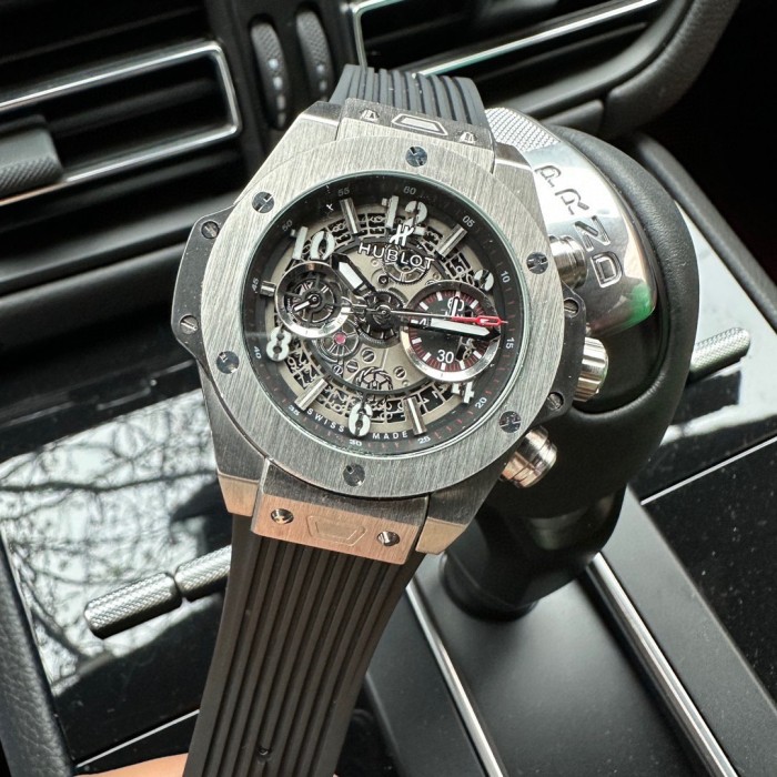 Watches  Hublot 315893 size:46*13 mm