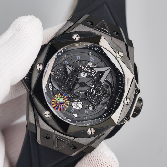Watches  Hublot  315750 size:45 mm