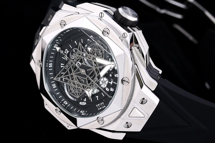 Watches  Hublot Big Bang Sang Bleu II 315748 size:45 mm