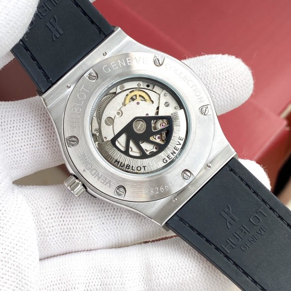 Watches Hublot  315719 size:44*13 mm