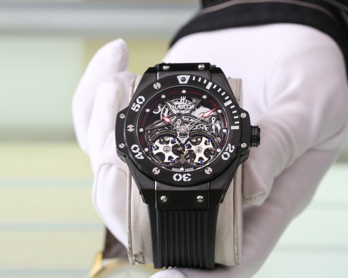 Watches Hublot  315694 size:43*12 mm