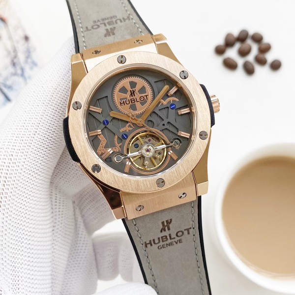 Watches  Hublot 315790 size:45*13 mm