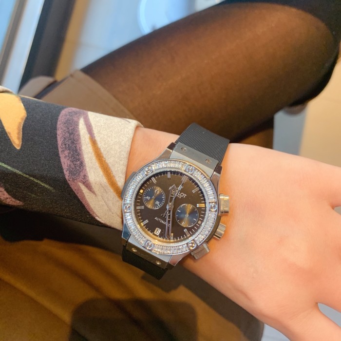 Watches Hublot  315700 size:38 mm