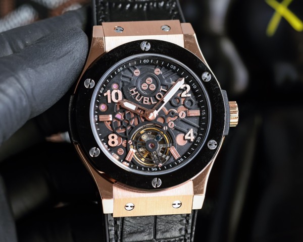 Watches  Hublot 315794 size:45*13 mm