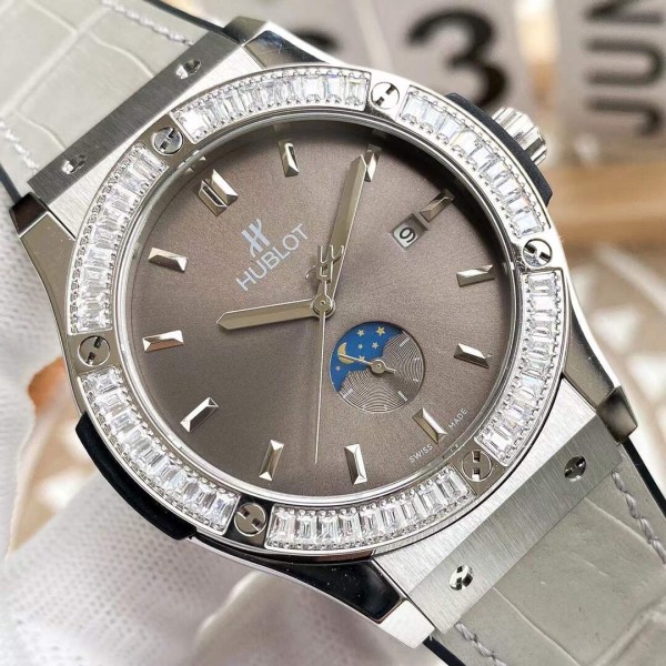 Watches Hublot  315725 size:43*13 mm