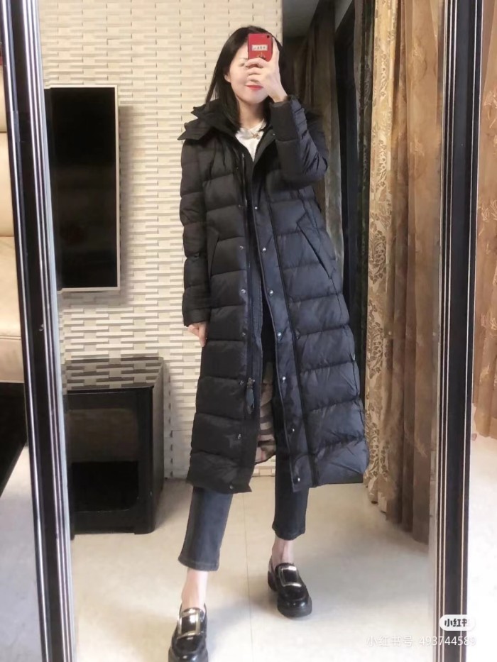 Burberry Down Jacket Women's Black