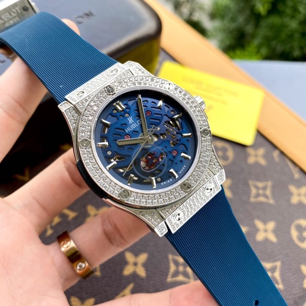 Watches  Hublot 315624 size:44*13 mm