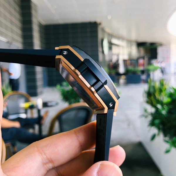 Watches  Hublot  315645 size:42*12 mm