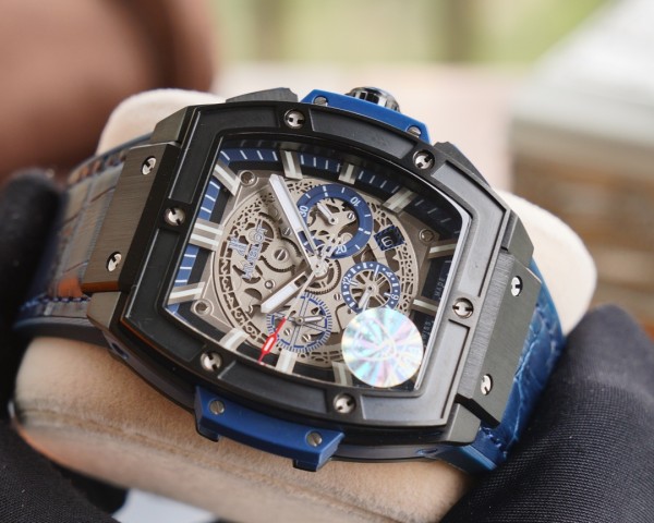 Watches  Hublot  SPIRIT OF BIG BANG 315617 size:45 mm