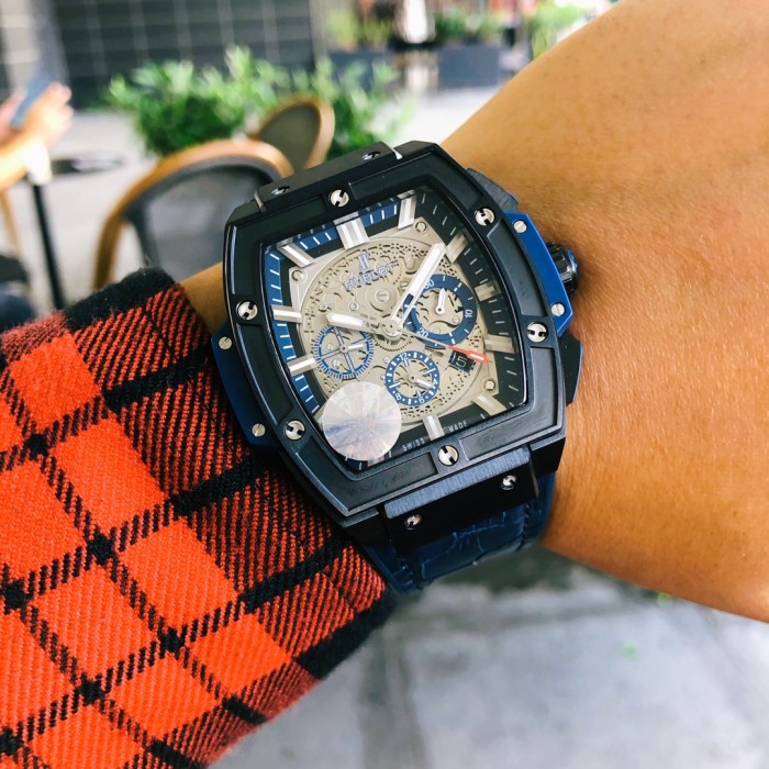 Watches  Hublot  315643 size:42*12 mm