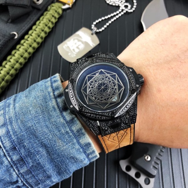 Watches  Hublot  315609 size:45*12 mm