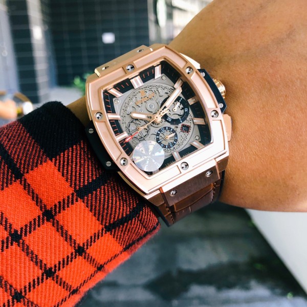 Watches  Hublot  315637 size:45 mm