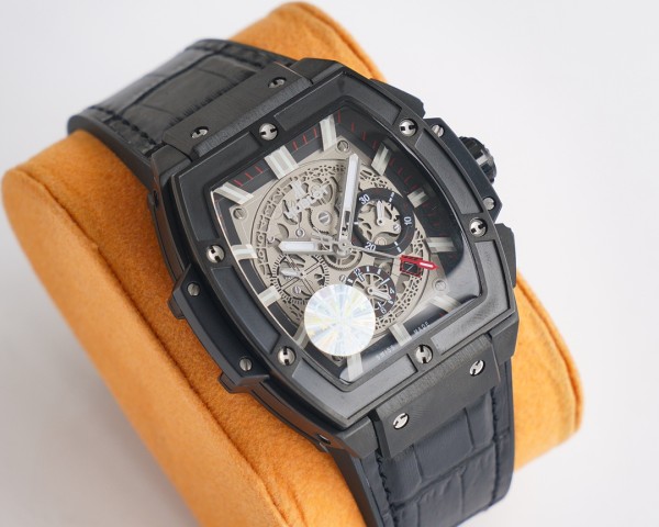 Watches  Hublot  SPIRIT OF BIG BANG 315621 size:45 mm