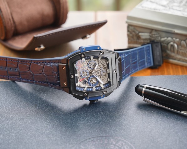 Watches  Hublot  SPIRIT OF BIG BANG 315617 size:45 mm