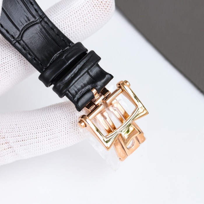 Watches Hublot TWA 315388 size:42*12 mm