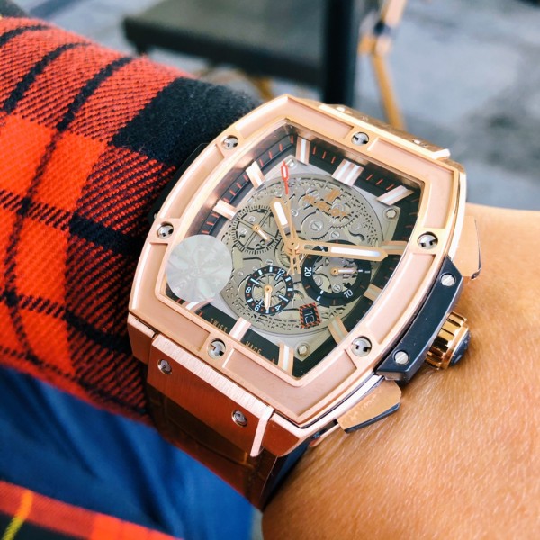 Watches  Hublot  315637 size:45 mm