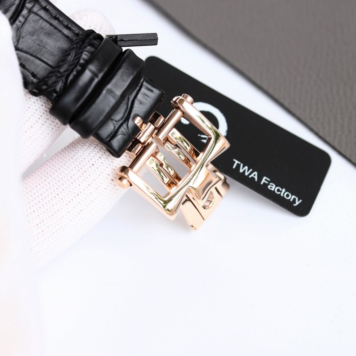 Watches Hublot TWA 315383 size:42*12 mm