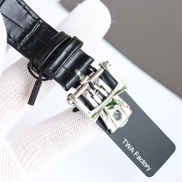 Watches Hublot TWA 315377 size:42*12 mm