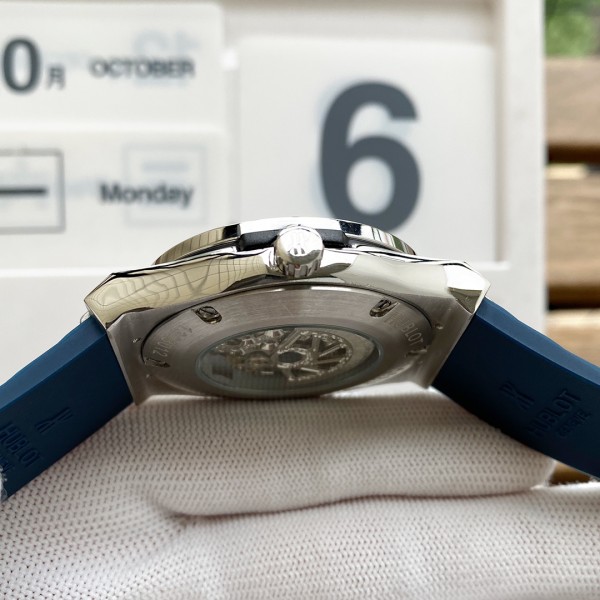 Watches  Hublot  315614 size:42*12 mm