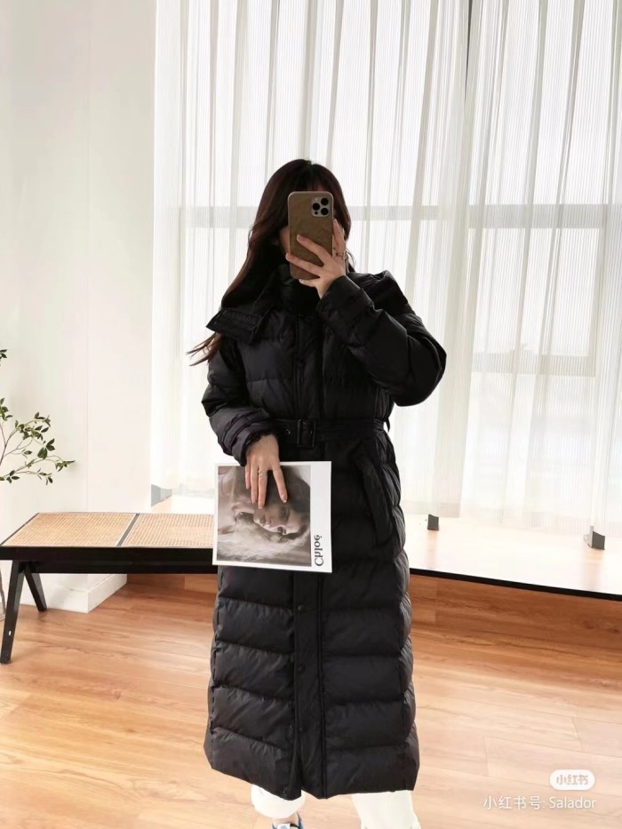 Burberry Down Jacket Women's Black