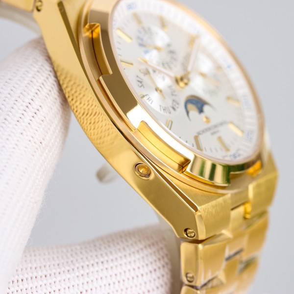 Watches  Hublot  315571 size:41.5 mm