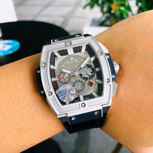 Watches  Hublot  SPIRIT OF BIG BANG 315628 size:45 mm