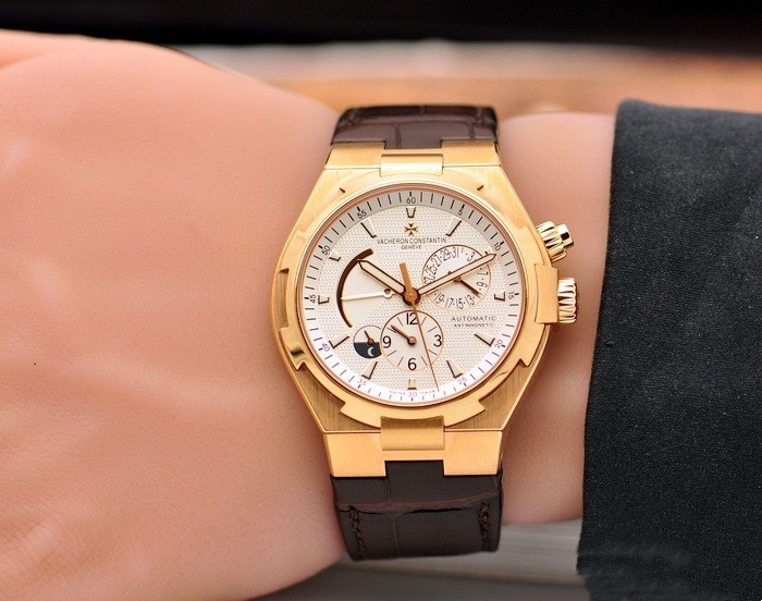 Watches Hublot TWA 315389 size:42*12 mm