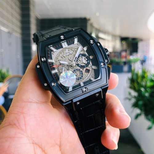 Watches  Hublot  315641 size:42*12 mm